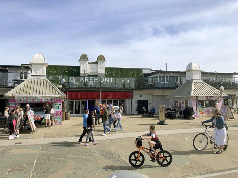 Visit Kirkley Claremont Pier 768x576