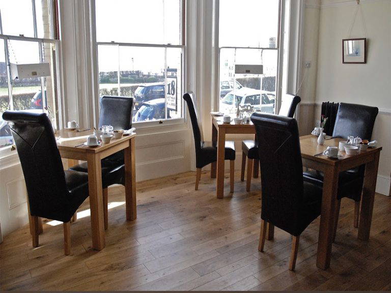 Visit Kirkley No.18 Guest House Breakfast Room 768x576